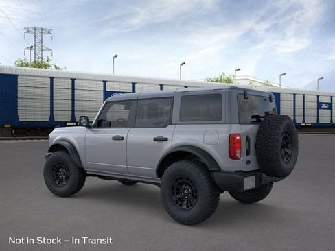 New 2026 Ford Bronco 4-Door image 4