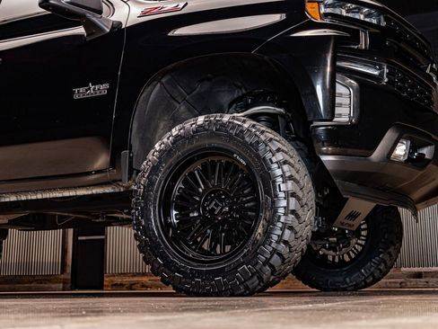 Used 2022 Chevrolet Silverado 1500 RST w/ Texas Edition Plus image 16