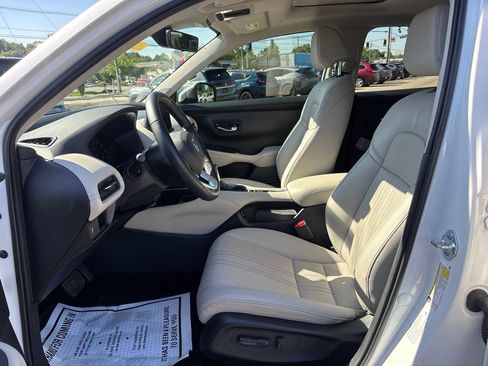 Used 2026 Honda HR-V EX-L image 15