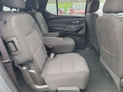 Certified 2023 Chevrolet Traverse LT image 17