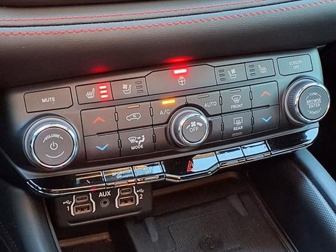 Used 2024 Dodge Durango R/T image 14