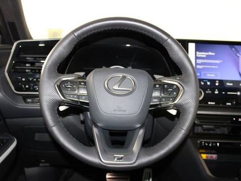 Used 2025 Lexus TX 500h AWD w/ Technology Package image 17