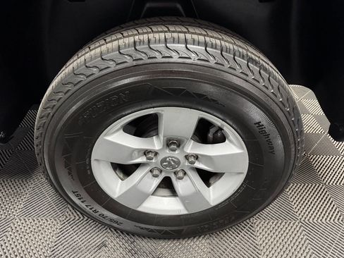 Used 2024 RAM 1500 Classic SLT image 18