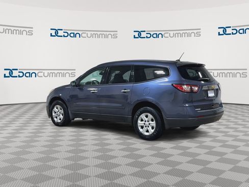 Used 2014 Chevrolet Traverse LS FWD image 7