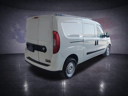 Used 2022 RAM ProMaster City Tradesman FWD image 5