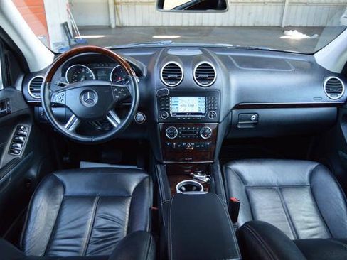 Used 2008 Mercedes-Benz GL 550 4MATIC image 52