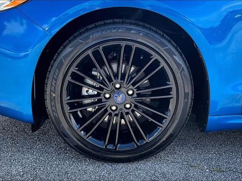 Used 2020 Ford Fusion SE FWD image 30