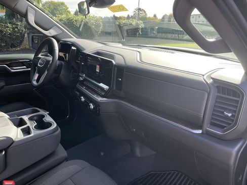 New 2026 GMC Sierra 1500 Elevation image 61