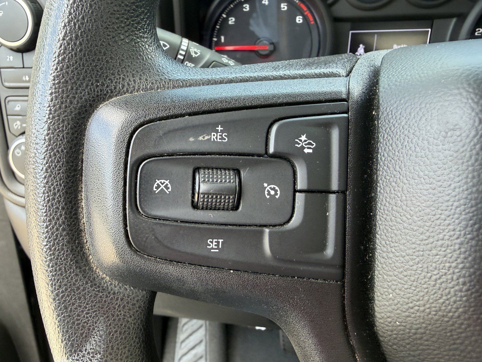 Used 2024 Chevrolet Silverado 2500 Custom w/ Custom Value Package AWD/4WD image 15
