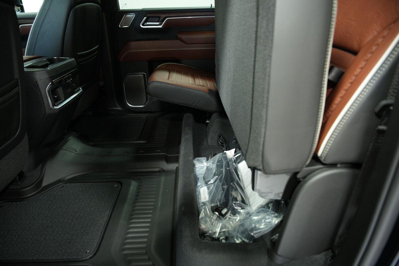 New 2026 GMC Sierra 2500 Denali Ultimate AWD/4WD image 37