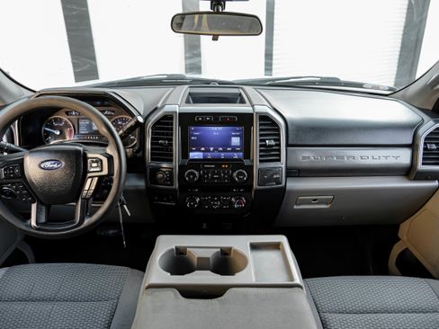 Used 2021 Ford F250 XLT AWD/4WD image 10