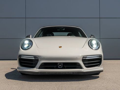 Used 2019 Porsche 911 Turbo AWD/4WD image 4