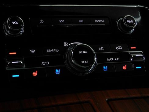 Used 2021 Lincoln Navigator L Reserve image 46