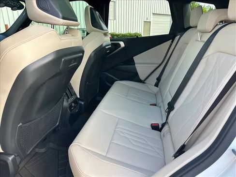 Used 2025 BMW X3 xDrive30i w/ Convenience Package AWD/4WD image 16