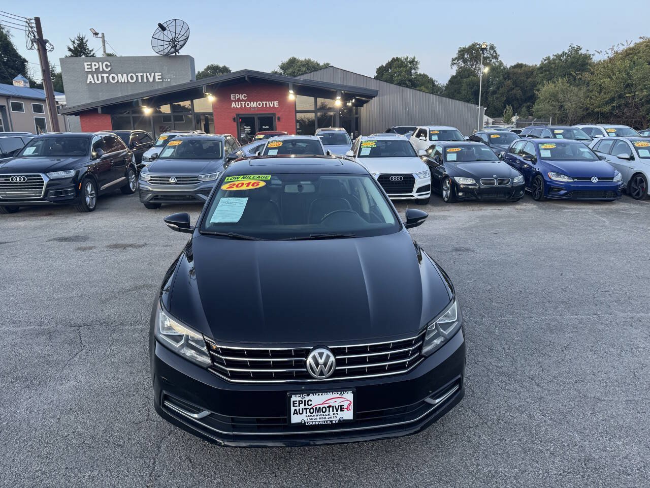 Used 2016 Volkswagen Passat 1.8T SE FWD image 14