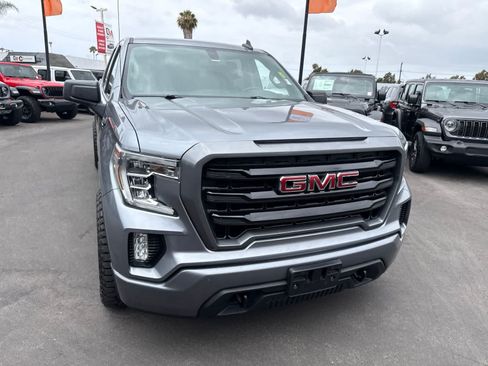 Used 2020 GMC Sierra 1500 Elevation w/ Elevation Value Package RWD image 9