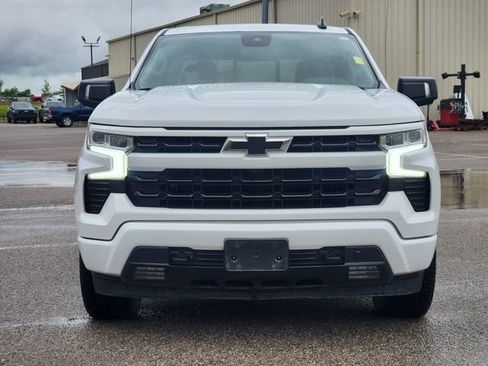 Used 2023 Chevrolet Silverado 1500 RST w/ Convenience Package II image 2