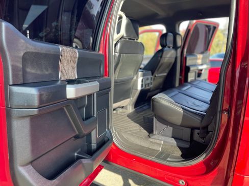 Used 2018 Ford F250 Lariat w/ Lariat Ultimate Package image 58