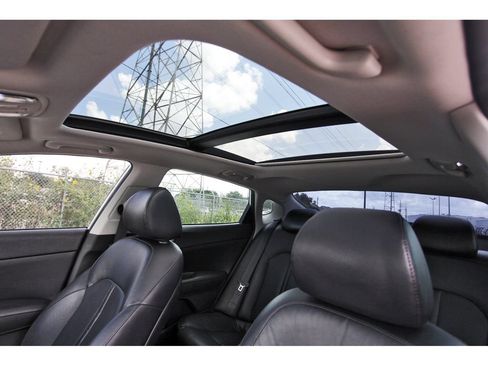 Used 2020 Kia Optima SE FWD image 30