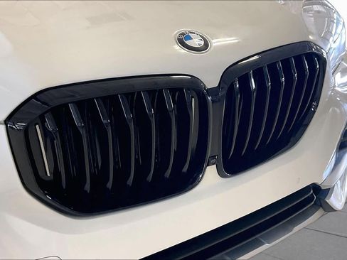 Used 2023 BMW X5 xDrive40i w/ Premium Package AWD/4WD image 30