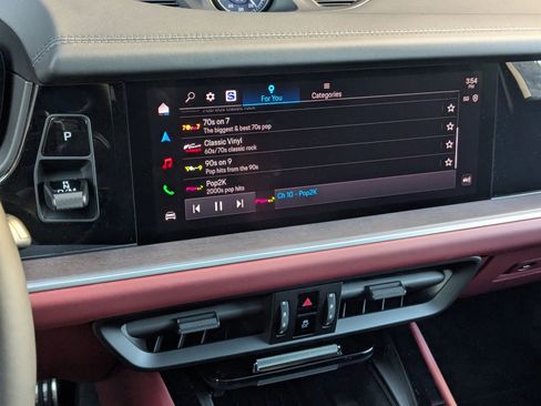 New 2026 Porsche Cayenne S image 17