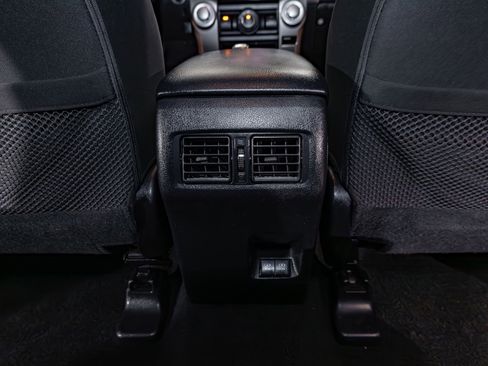 Used 2021 Toyota 4Runner SR5 AWD/4WD image 22