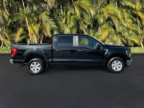 Used 2023 Ford F150 XLT image 4