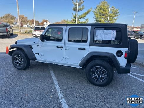 Used 2023 Jeep Wrangler Sport S image 20