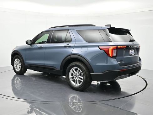 New 2026 Ford Explorer Active w/ Active Comfort Package RWD image 7