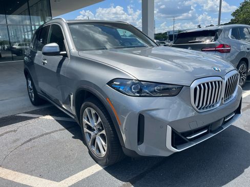 Used 2026 BMW X5 sDrive40i RWD image 3