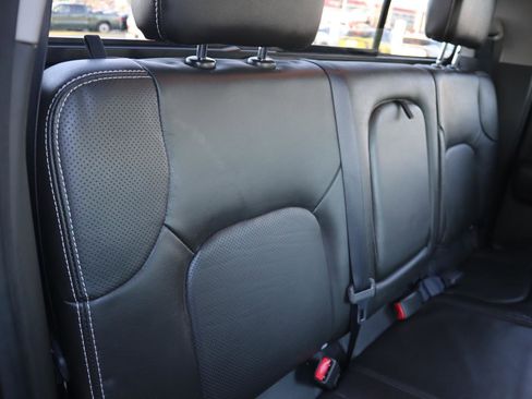 Used 2019 Nissan Frontier PRO-4X w/ Pro-4x Luxury Package image 47