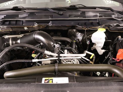 Used 2021 RAM 1500 Tradesman w/ Tradesman SXT Package image 17