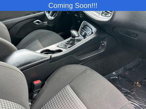Used 2022 Dodge Challenger GT RWD image 14