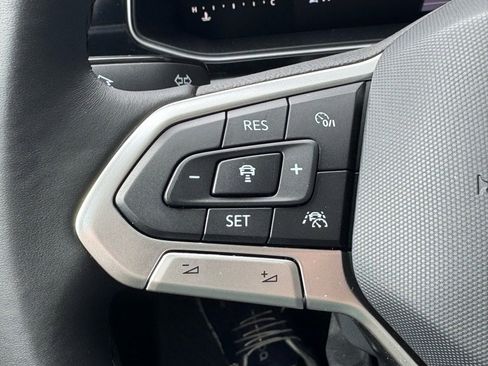 New 2025 Volkswagen Jetta SE image 25