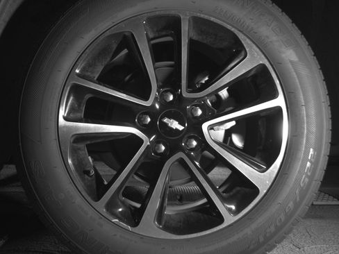 Used 2025 Chevrolet TrailBlazer LT FWD image 14