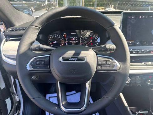 Used 2024 Jeep Compass Limited AWD/4WD image 16