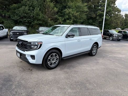 New 2026 Ford Expedition Max Active RWD image 7