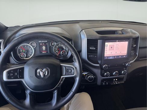 Used 2024 RAM 2500 Big Horn AWD/4WD image 13