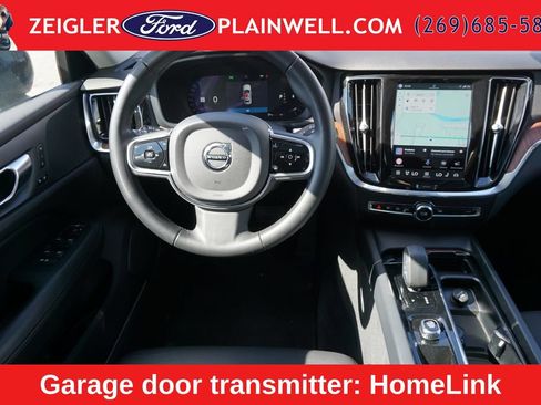 Used 2024 Volvo V60 B5 Cross Country Plus AWD/4WD image 13