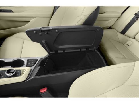Used 2021 Cadillac CT4 Premium Luxury AWD/4WD image 17