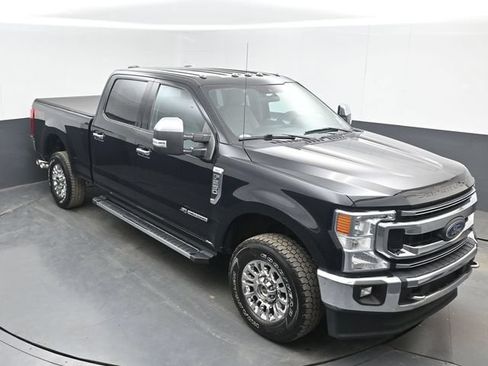 Used 2021 Ford F250 XLT w/ XLT Premium Package AWD/4WD image 32