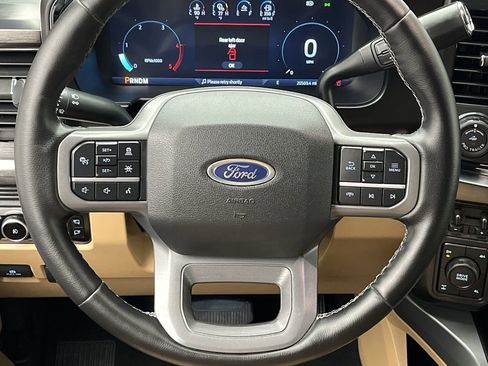 Certified 2026 Ford F250 Lariat w/ Black Appearance Package AWD/4WD image 17