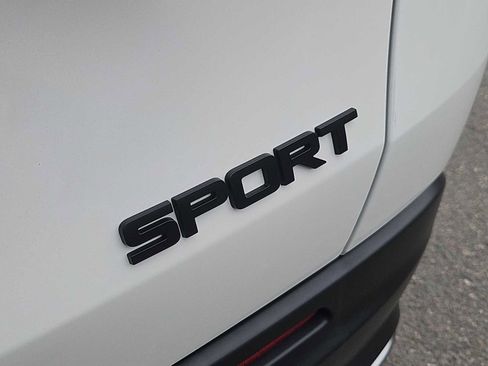 Certified 2024 Honda HR-V Sport image 12