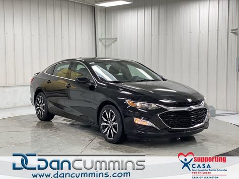 Used 2021 Chevrolet Malibu RS image 1