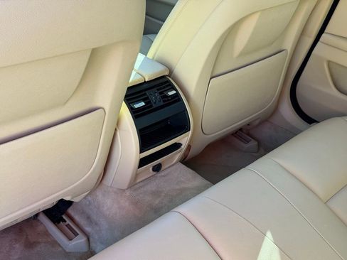 Used 2015 BMW 528i Sedan image 25