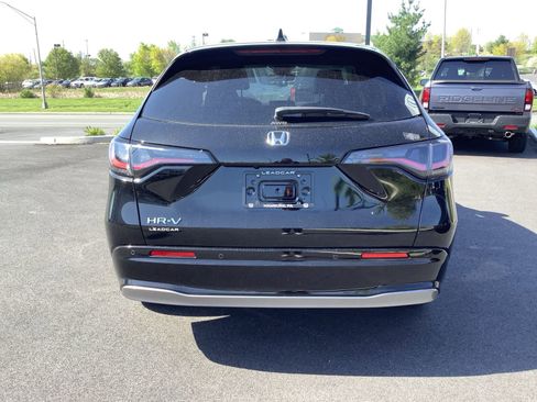 New 2026 Honda HR-V EX-L image 5