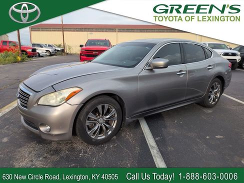 Used 2013 INFINITI M37 w/ Premium Pkg RWD image 1