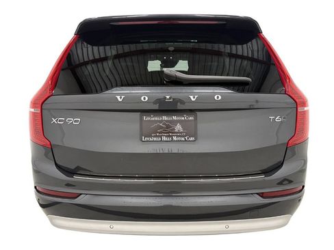 Used 2022 Volvo XC90 T6 Momentum w/ Advanced Package AWD/4WD image 5