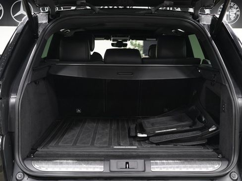Used 2019 Land Rover Range Rover Sport HSE AWD/4WD image 17