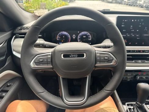 New 2026 Jeep Compass Limited AWD/4WD image 15
